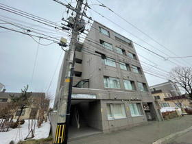 北海道札幌市北区北二十二条西６ 5階建 築27年2ヶ月