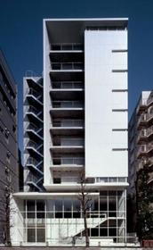 東京都港区西麻布３ 10階建 築20年4ヶ月