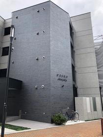 東京都新宿区新宿６ 5階建 築5年5ヶ月