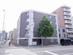北海道札幌市中央区南五条東１ 5階建 築5年9ヶ月