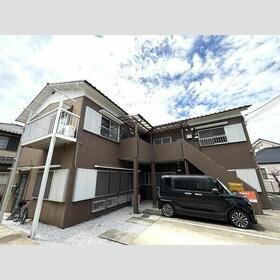 ヴィラヨコヤマ 2階建