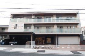愛知県名古屋市名東区一社２ 3階建 築2年2ヶ月