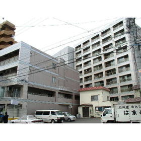 北海道札幌市東区北七条東３ 10階建 築35年11ヶ月