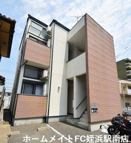 福岡県糸島市波多江駅北４ 2階建 築17年7ヶ月