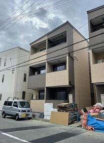大阪府大阪市平野区加美北６ 3階建 築6年10ヶ月