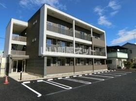 栃木県小山市西城南４ 3階建 築7年9ヶ月