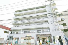 神奈川県横浜市鶴見区東寺尾１ 6階建 築31年8ヶ月