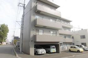 北海道札幌市西区山の手二条５ 4階建 築30年5ヶ月