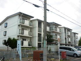 兵庫県神戸市西区北別府３ 3階建 築35年7ヶ月