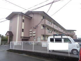 滋賀県甲賀市水口町貴生川２ 3階建 築33年7ヶ月