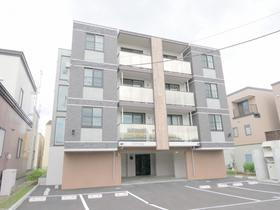 北海道札幌市東区北十八条東５ 4階建 築1年9ヶ月