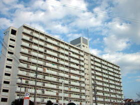 兵庫県神戸市須磨区菅の台３ 14階建