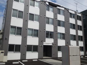 北海道札幌市北区北三十二条西３ 4階建 築1年5ヶ月