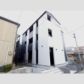 宮城県仙台市宮城野区幸町１ 3階建 