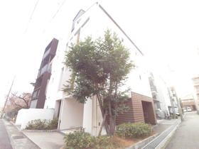 兵庫県神戸市東灘区御影本町６ 4階建 築16年8ヶ月