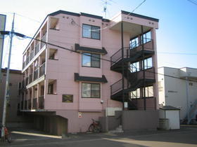 北海道札幌市東区北四十二条東１ 4階建 築34年3ヶ月