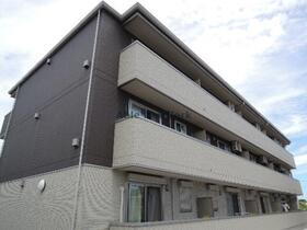 千葉県富津市大堀２ 3階建 築11年8ヶ月