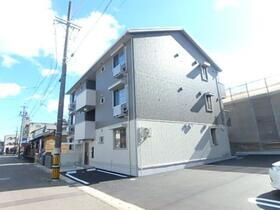 岐阜県岐阜市本荘西３ 3階建 築8年8ヶ月