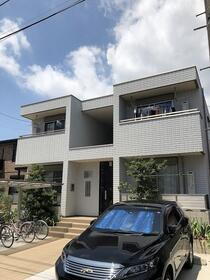 Ｍａｉｓｏｎ　ｄｅ　Ｃｏｓｍｏｓ