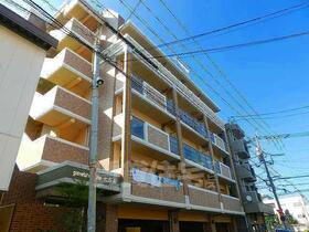 福岡県福岡市博多区上牟田３ 賃貸マンション