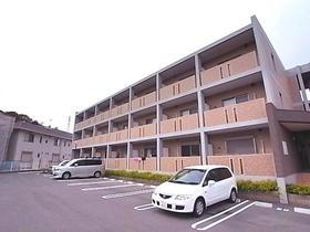 兵庫県神戸市西区南別府３ 3階建 築15年6ヶ月