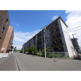 北海道札幌市西区西野二条３ 5階建 築53年8ヶ月