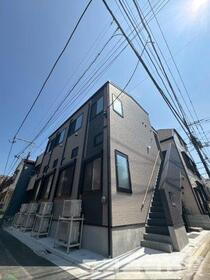 東京都江戸川区西小岩４ 2階建 