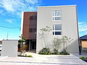 三重県四日市市新正１ 賃貸マンション