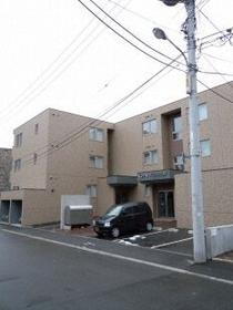 北海道札幌市豊平区福住二条２ 3階建 築16年5ヶ月