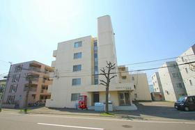 北海道札幌市北区北二十一条西８ 5階建 築37年9ヶ月
