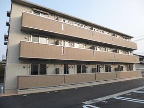 岡山県倉敷市西中新田 3階建 築8年5ヶ月