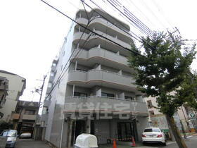 京都府京都市右京区山ノ内大町 6階建