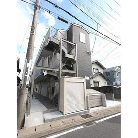 Ｎクレール 3階建