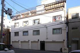 大阪府大阪市浪速区日本橋３ 4階建
