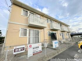 広島県大竹市南栄３ 2階建