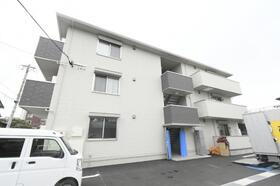 Ｄ－ｒｏｏｍ　Ｋａｓｕｍｉ 3階建