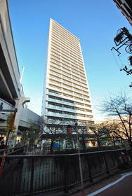 東京都目黒区大橋１ 地上27階地下2階建 築15年6ヶ月