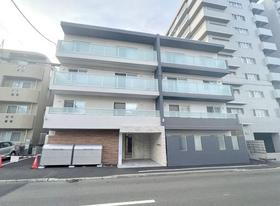 北海道札幌市中央区南十四条西８ 4階建 築2年9ヶ月