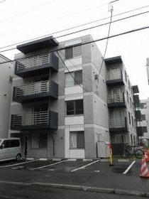 北海道札幌市中央区南十二条西８ 4階建 築12年6ヶ月
