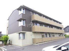 グランシャリオ 3階建