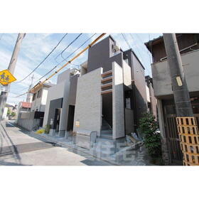 愛知県名古屋市東区筒井３ 2階建 築10年6ヶ月