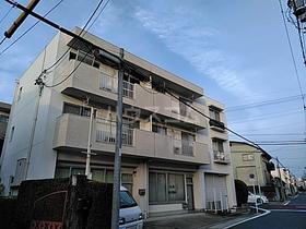 愛知県名古屋市千種区本山町３ 3階建 築45年10ヶ月