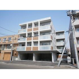 北海道札幌市中央区南二十三条西８ 4階建 築6年5ヶ月