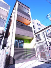 コトリット清澄白河 3階建