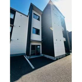 ＳＴＥＬＬＡ　ＬＵＣＥ