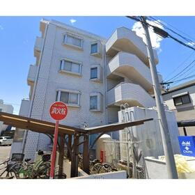 Ｃａｓａ　ｄｅ　Ｆｅｌｉｎｅ　（旧称　ビラ安藤）