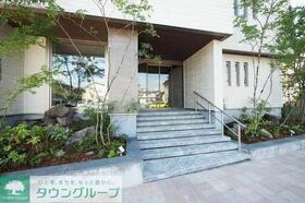 神奈川県横浜市港北区高田西２ 賃貸マンション