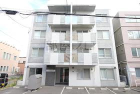 北海道札幌市中央区北二条西２７ 4階建 築10年3ヶ月