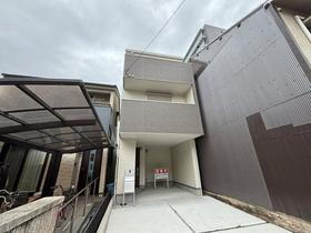 兵庫県姫路市忍町 3階建 築1年7ヶ月