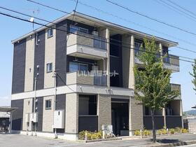 三重県名張市鴻之台１番町 賃貸アパート